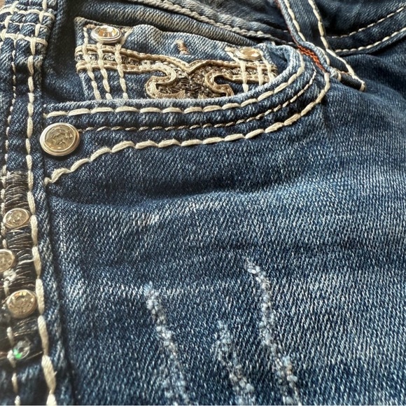ROCK REVIVAL 💎 Isella Low Rise Skinny Jeans Size 27 Crystal Pocket ✨👖 - Picture 4 of 14